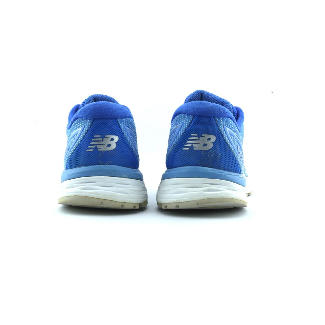 NEW BALANCE 880 V9