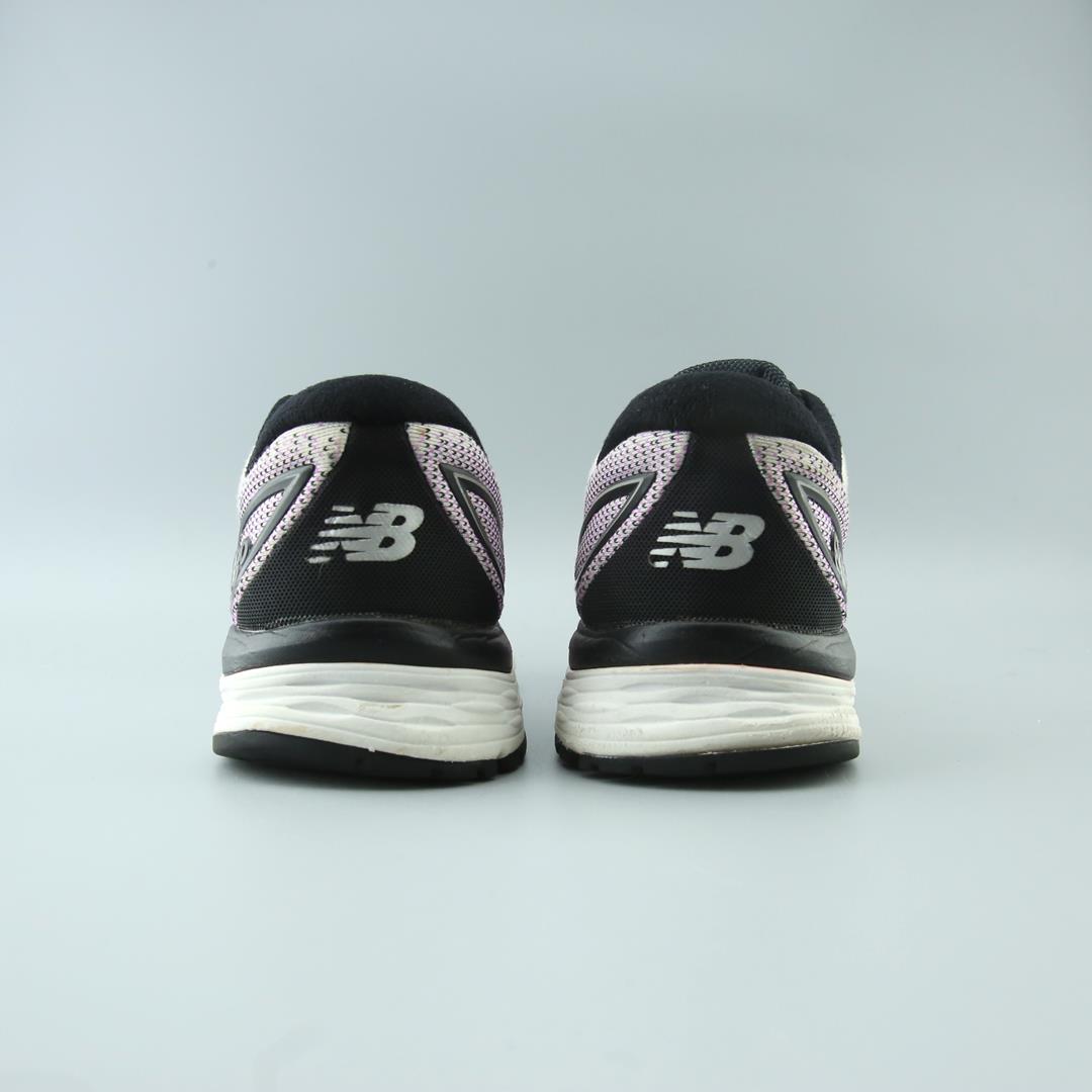 NEW BALANCE 880V9