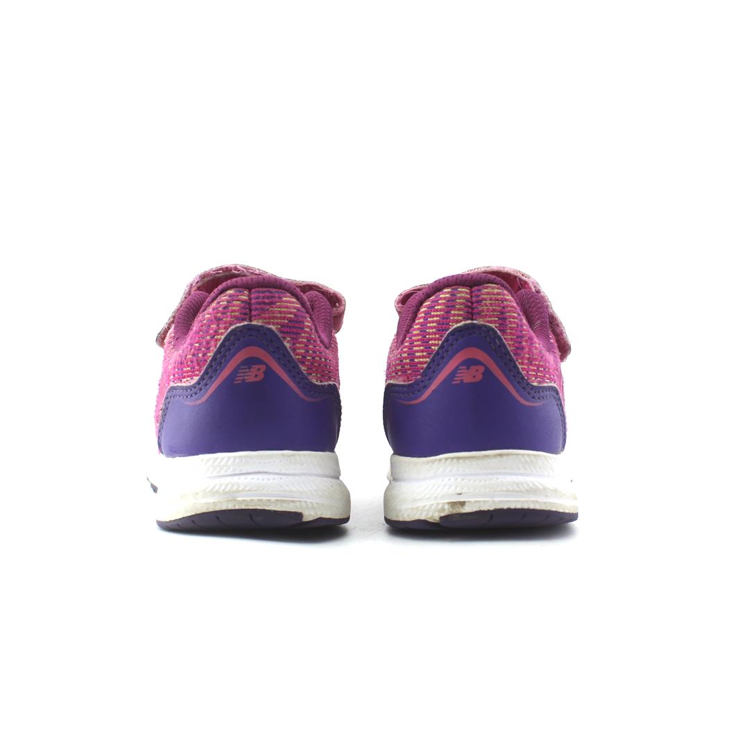 NEW BALANCE 519 V2
