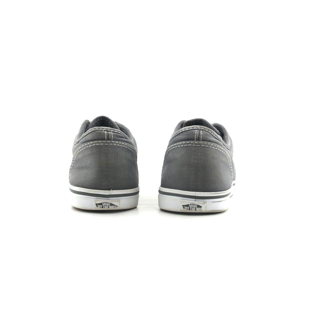 VANS AUTHENTIC