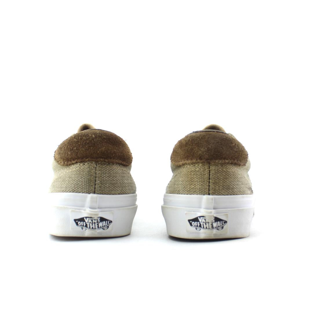 VANS AUTHENTIC