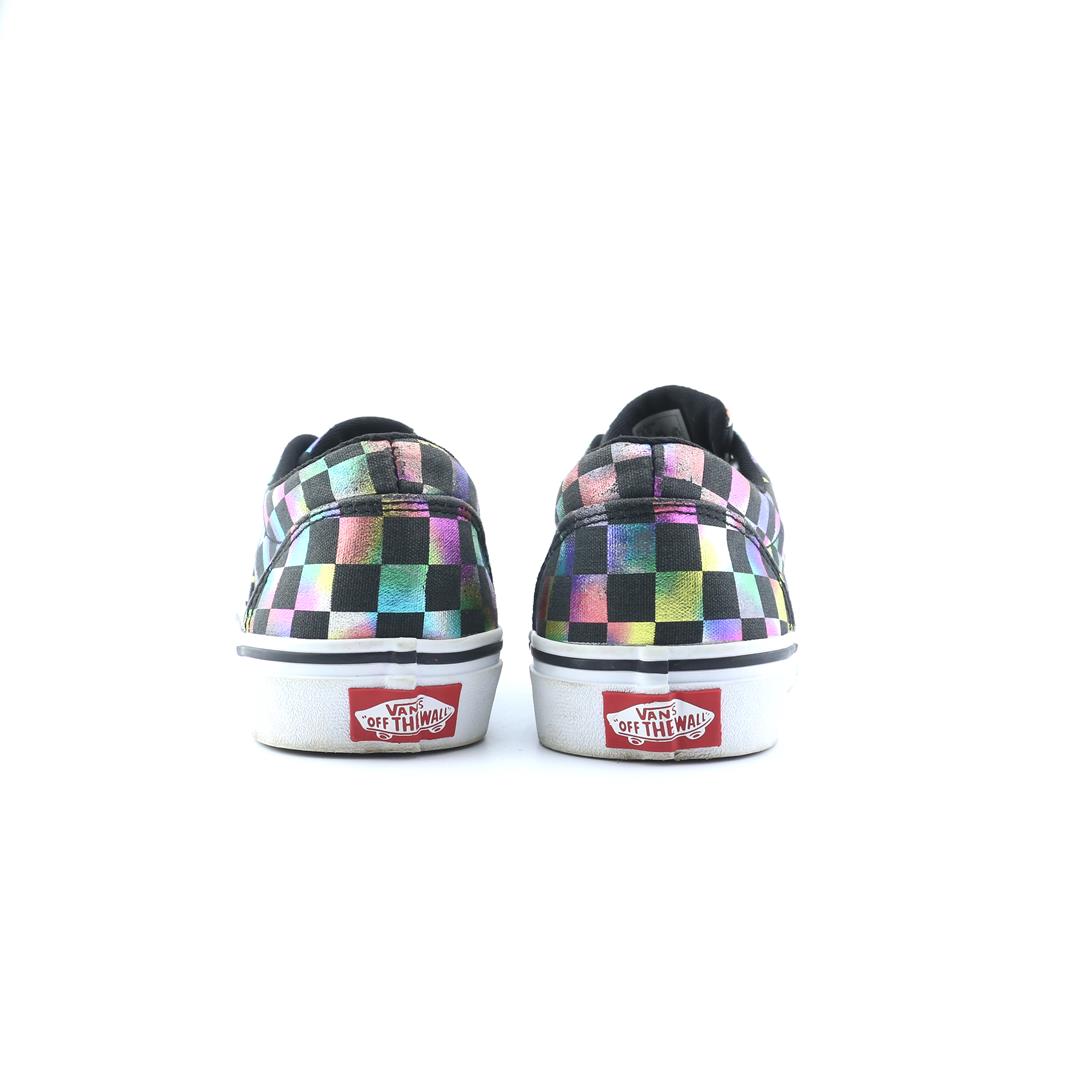 VANS AUTHENTIC
