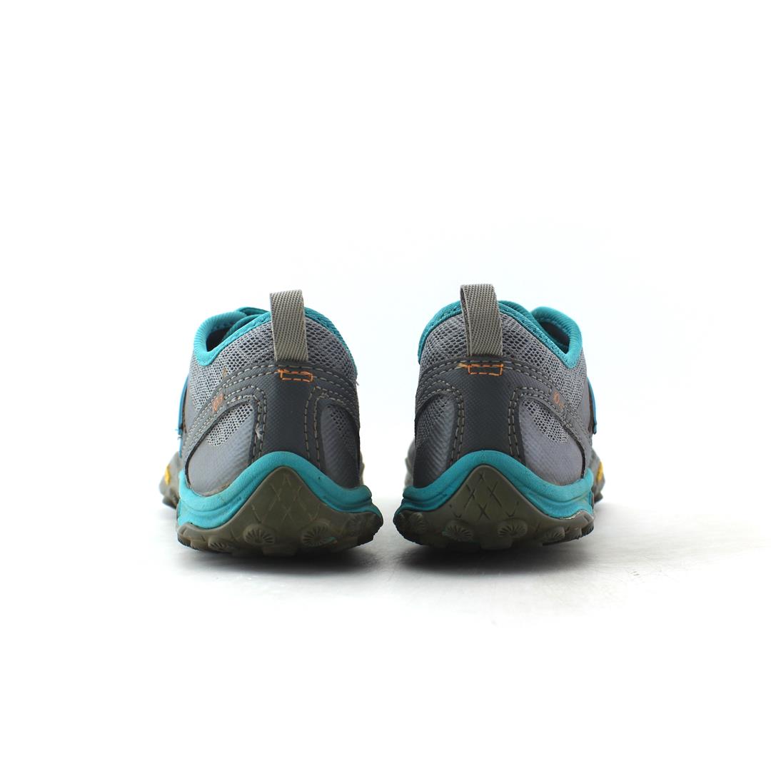 NEW BALANCE MINIMUS 10V3
