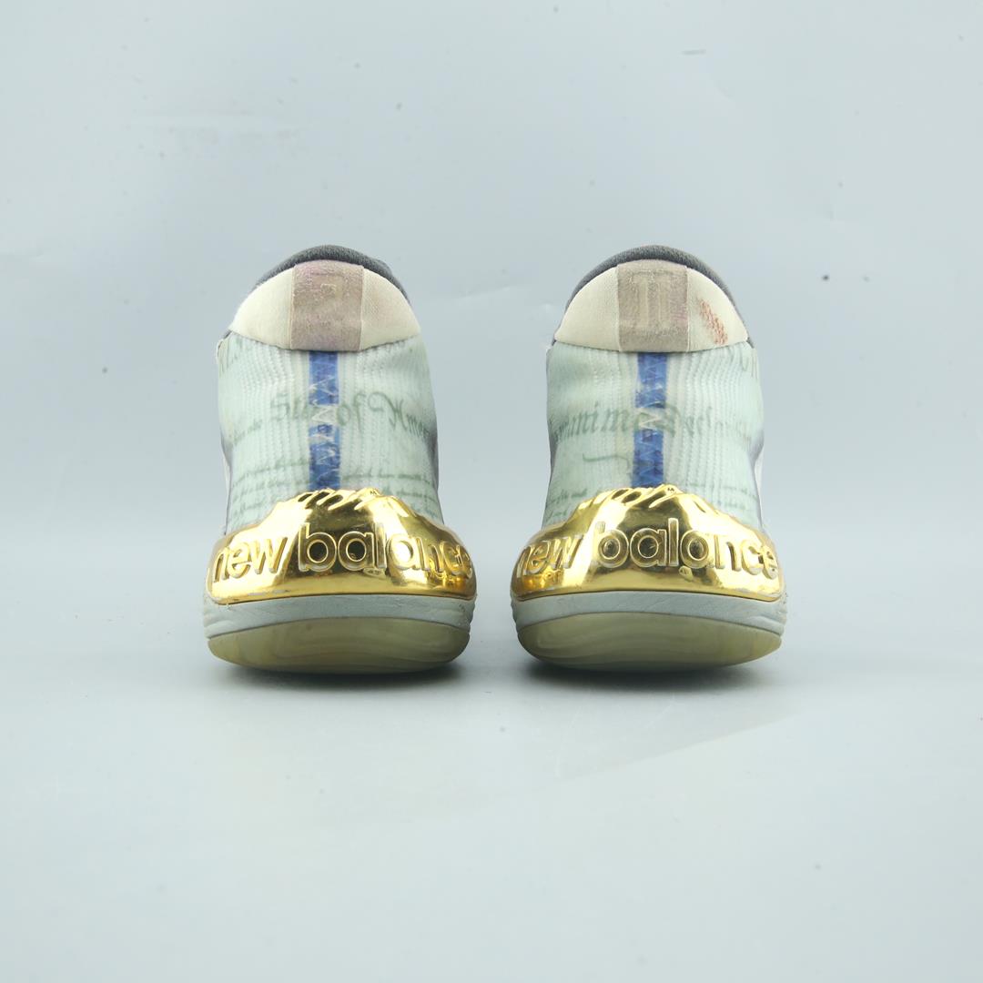 NEW BALANCE KAWHI 2