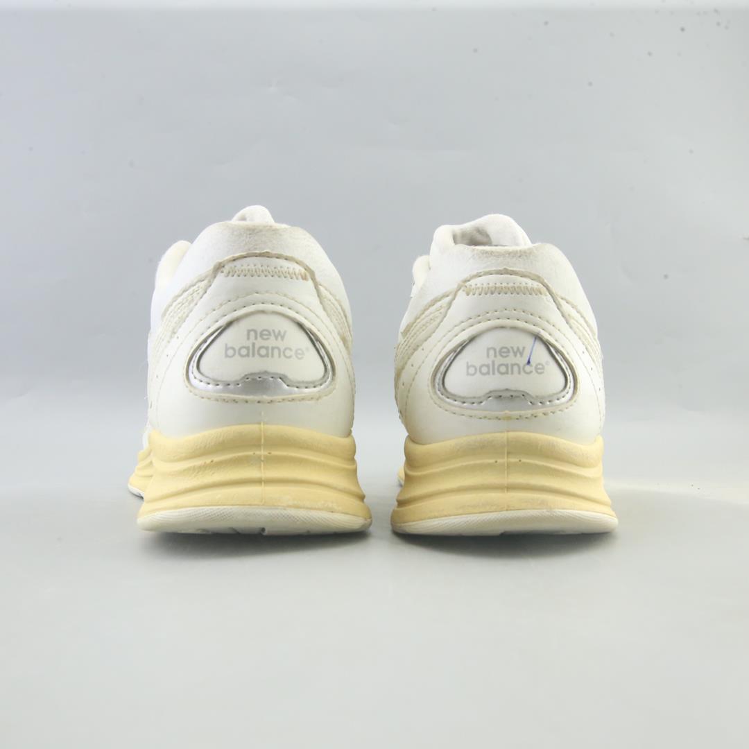 NEW BALANCE 577