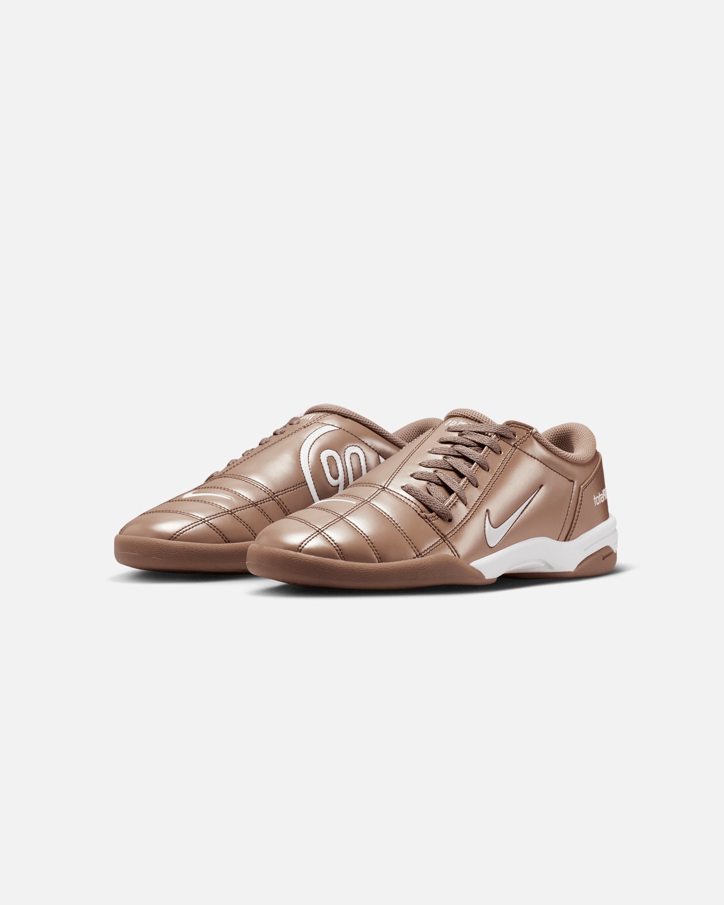 Nike Total 90 Brown
