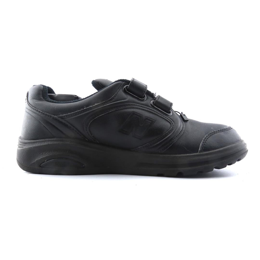 NEW BALANCE 812