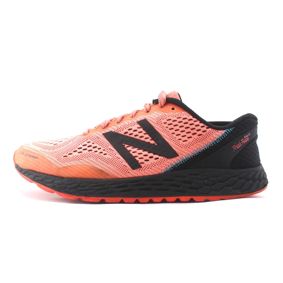 NEW BALANCE FRESH FOAM GOBI V2