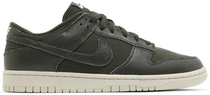 Nike Dunk Low Seqoia 2023