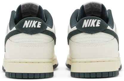 Nike Dunk Low Jungle Green