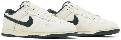 Nike Dunk Low Jungle Green