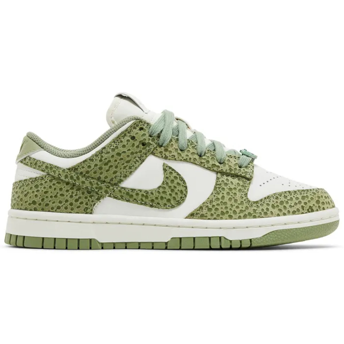 Nike Dunk Low Green Safari (W)