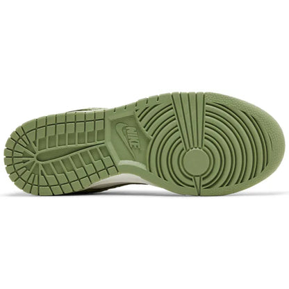 Nike Dunk Low Green Safari (W)