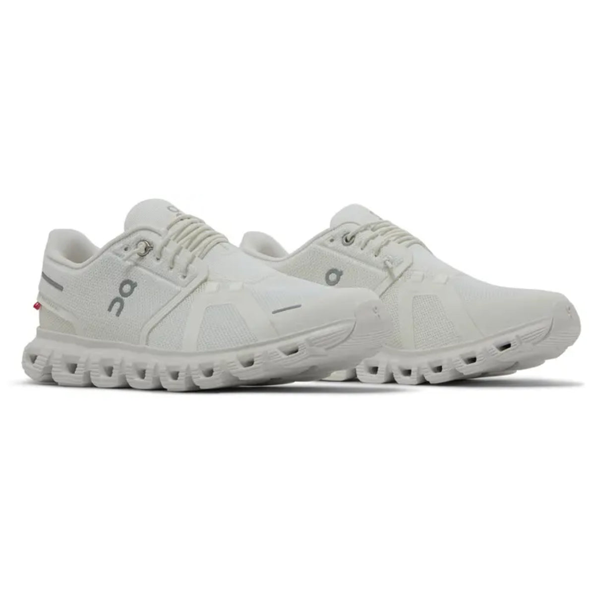 On Running Cloud 6 All White (W)