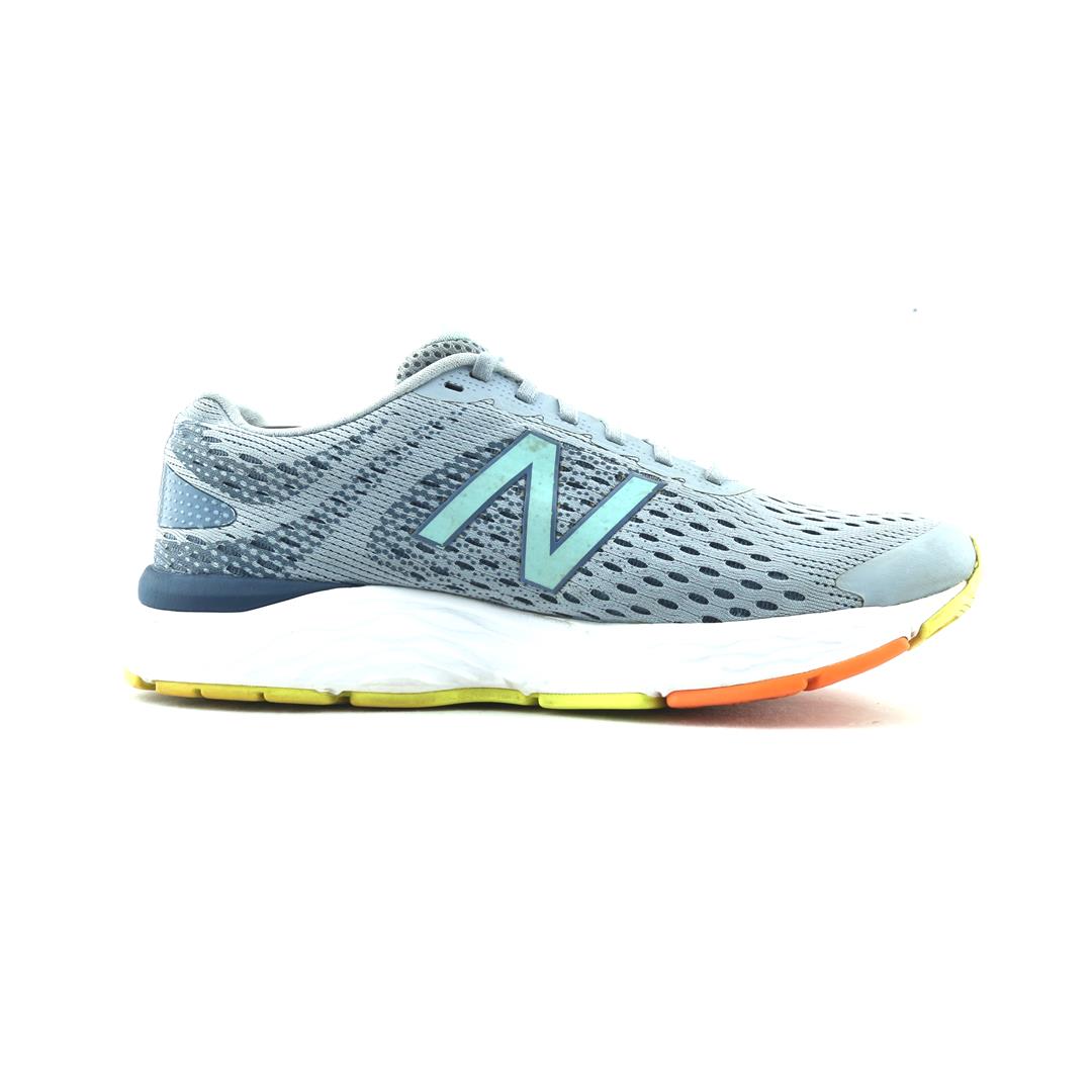 NEW BALANCE 680V6