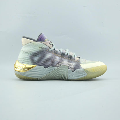 NEW BALANCE KAWHI 2