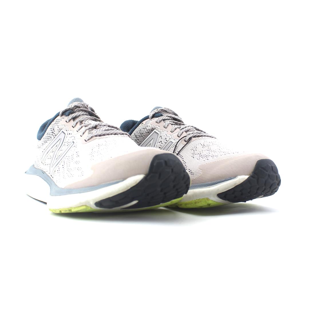 NEW BALANCE FRESH FOAM 860 V7