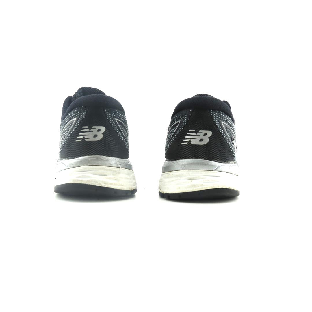 NEW BALANCE 880 V9
