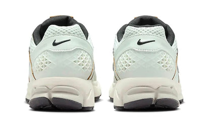 Nike Zoom Vomero 5 Light Silver Chrome (Women's)