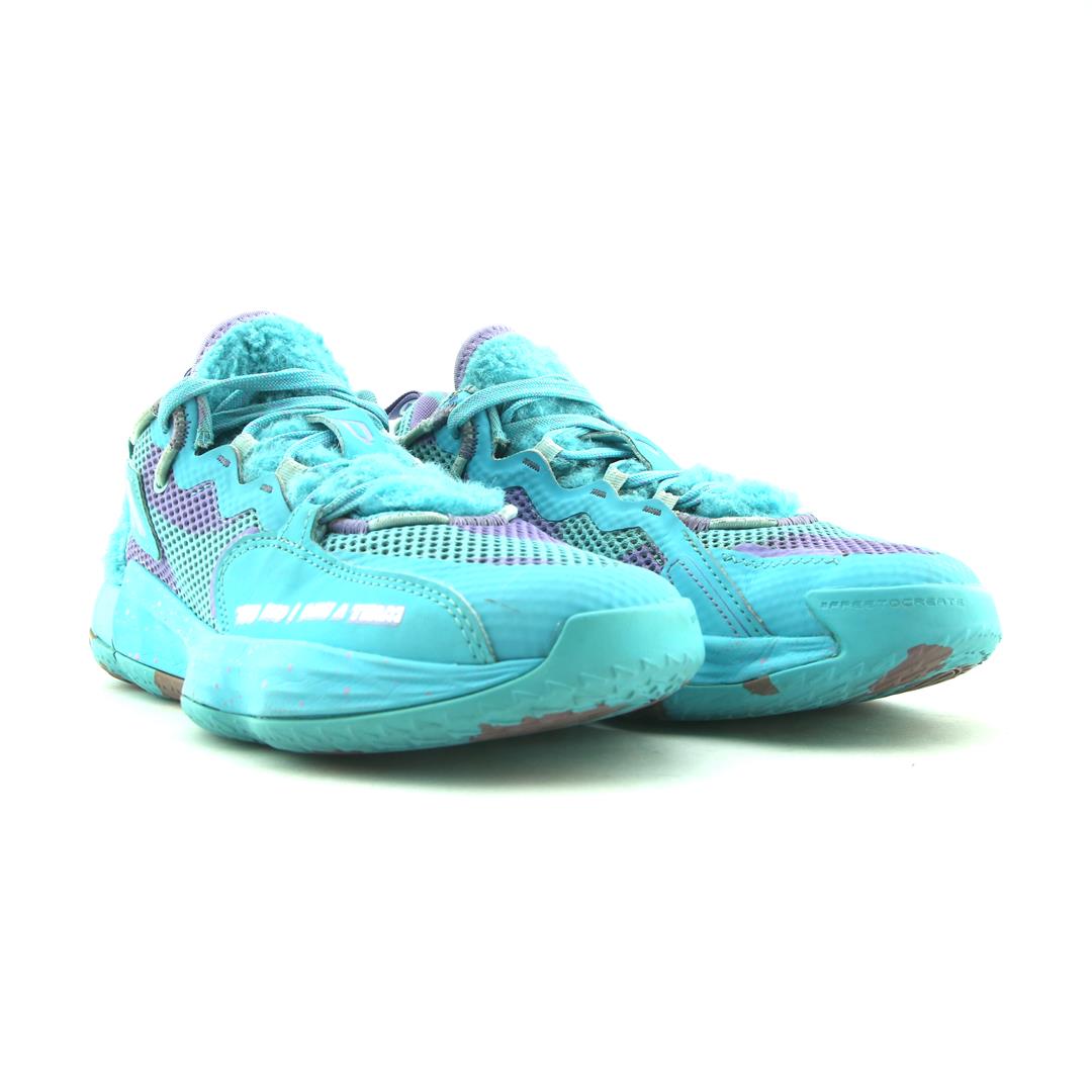 ADIDAS DAME 7