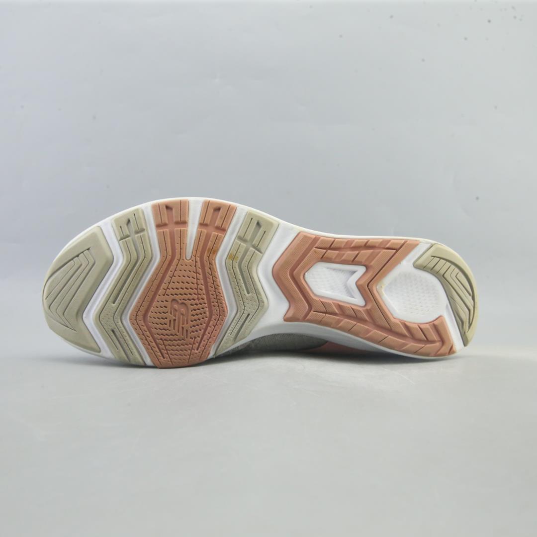 NEW BALANCE FUELCORE NERGIZE V1