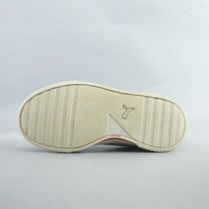 PUMA  CARINA L