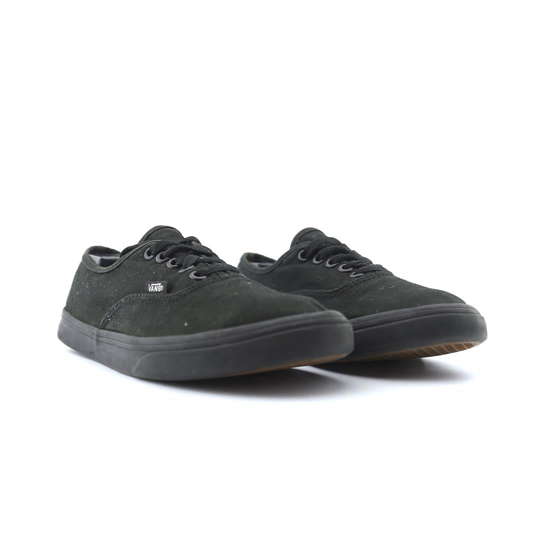 VANS AUTHENTIC