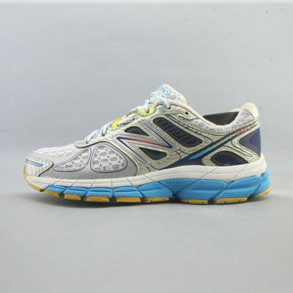 NEW BALANCE 860V4