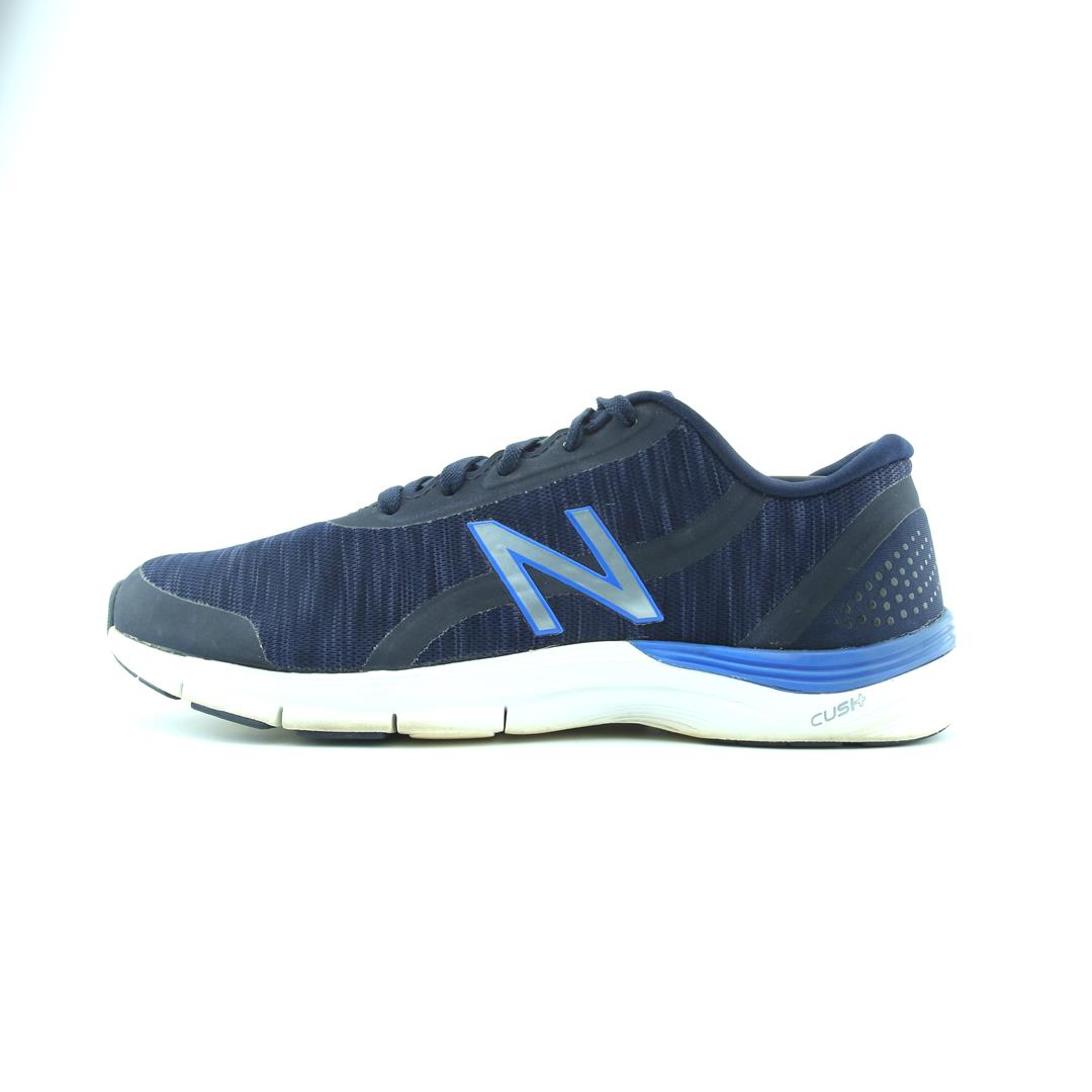 NEW BALANCE 711
