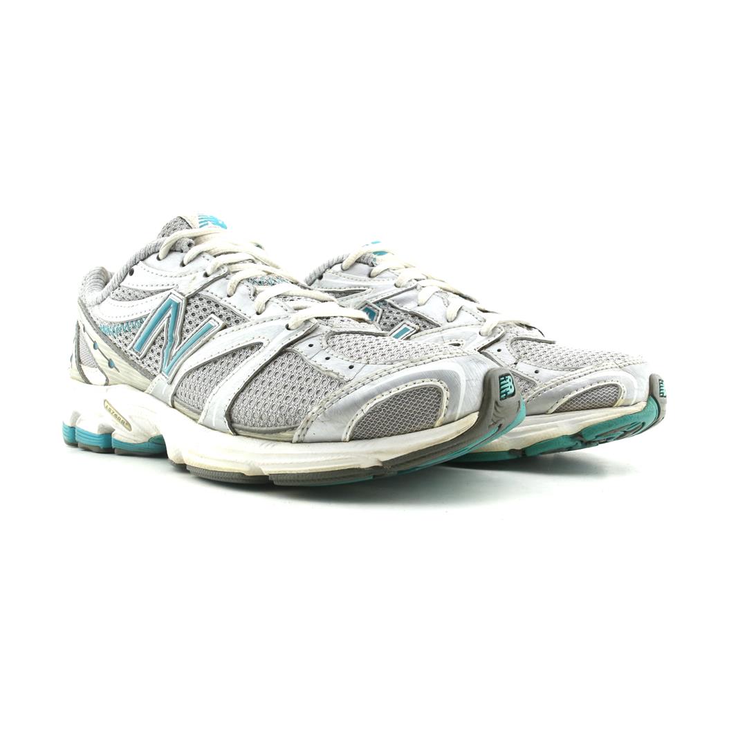 NEW BALANCE 580