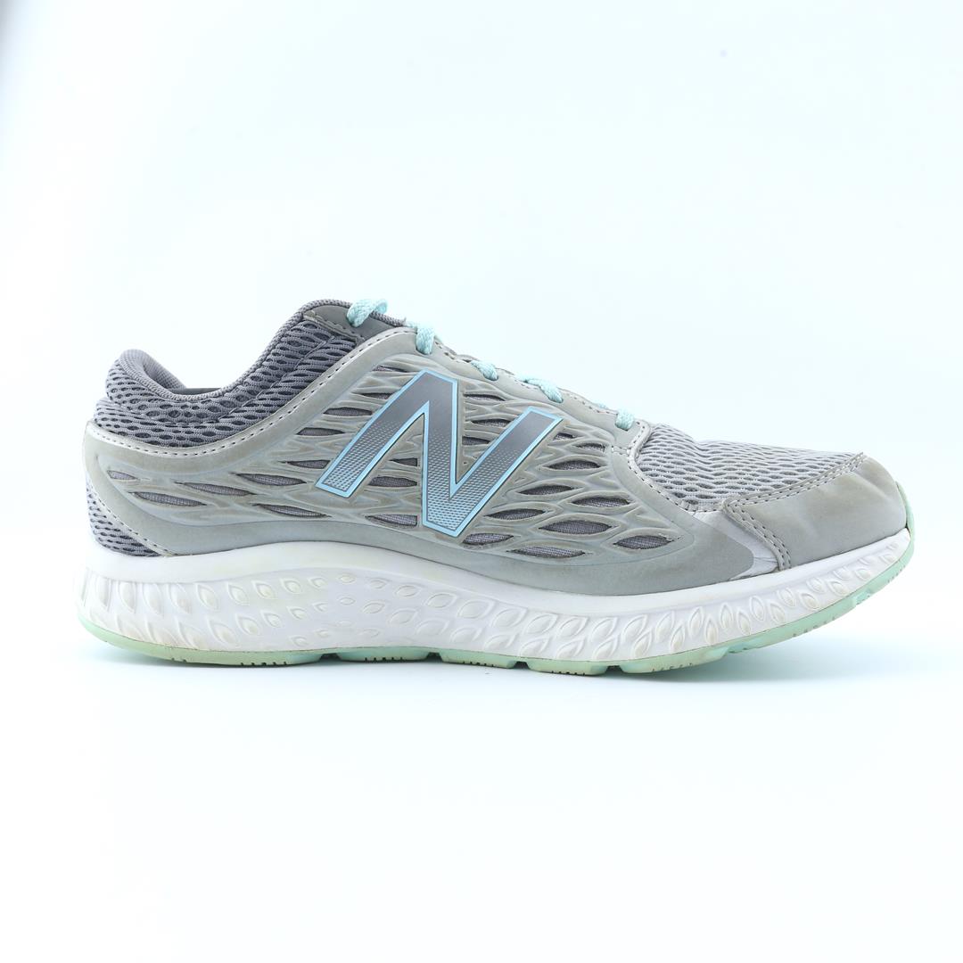 NEW BALANCE 420V3