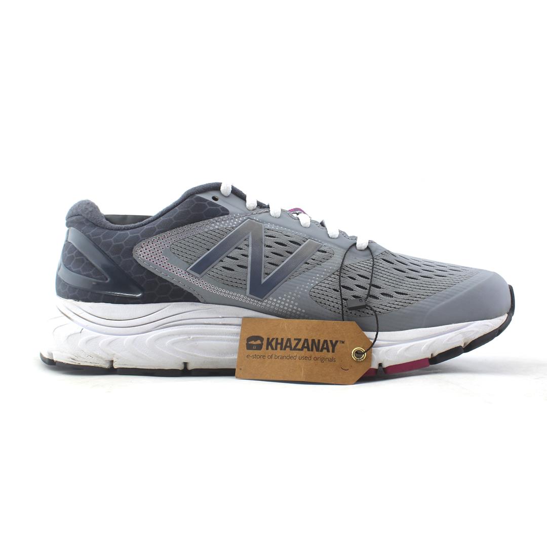 NEW BALANCE 840 V4