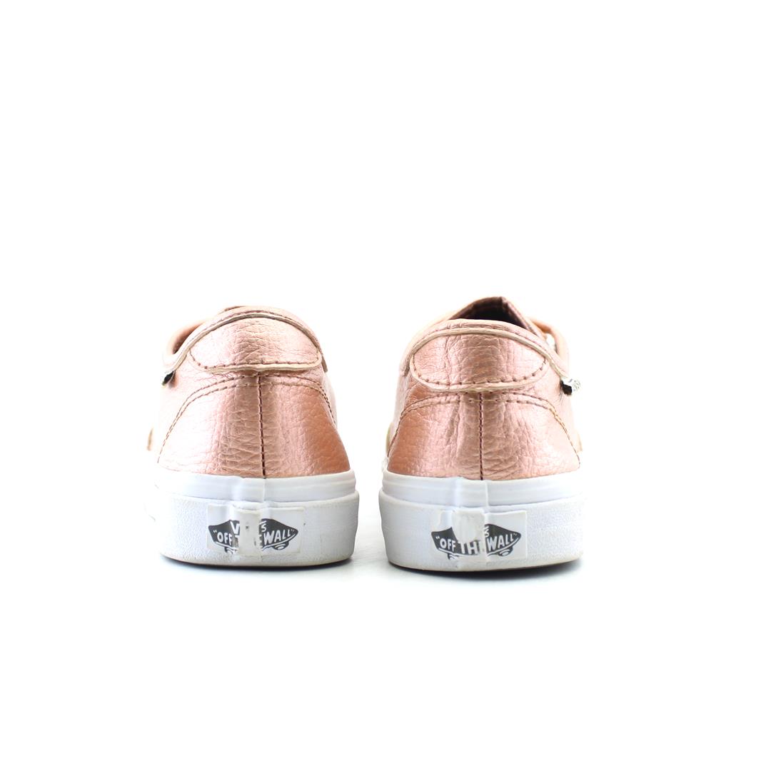 VANS AUTHENTIC