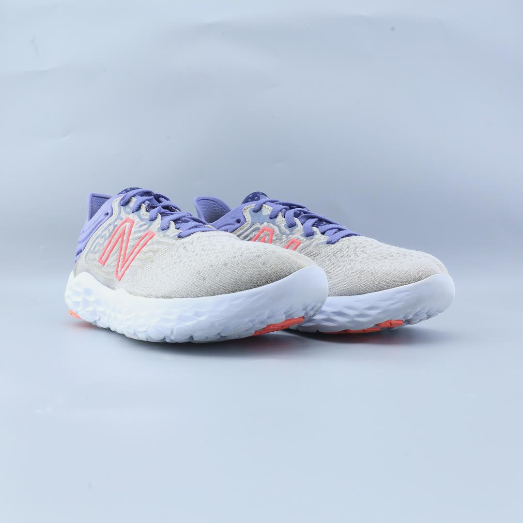 NEW BALANCE FRESH FOAM BEACON V3