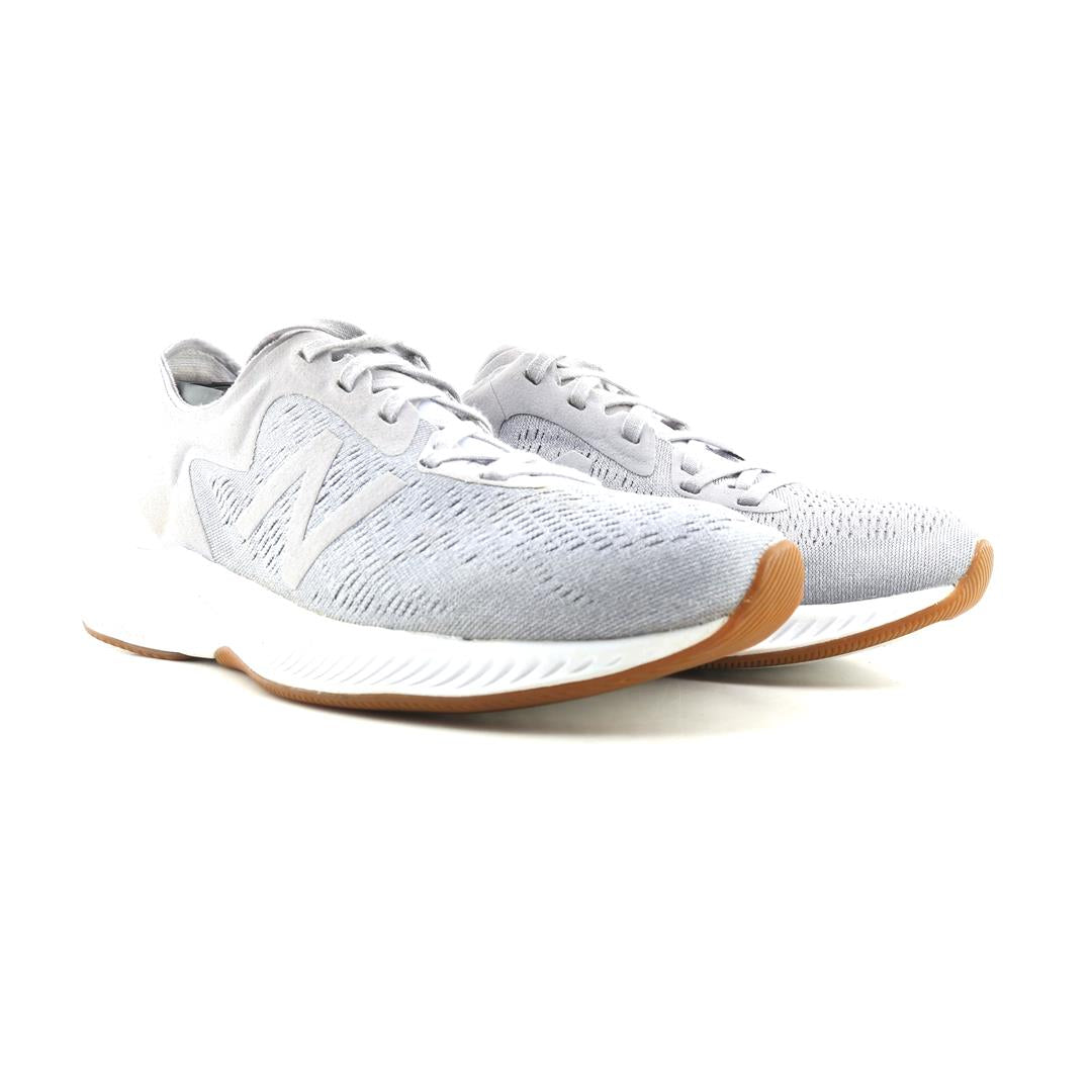 NEW BALANCE  DYNASOFT PESU V1