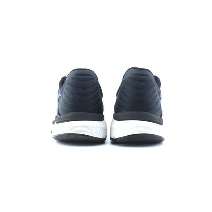 NEW BALANCE 860 V10