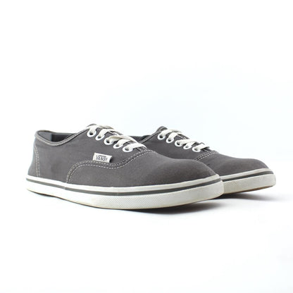 VANS AUTHENTIC