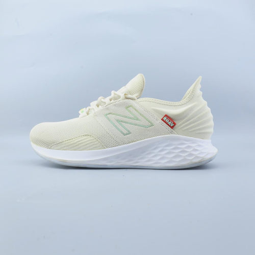 NEW BALANCE FRESH FOAM ROAV