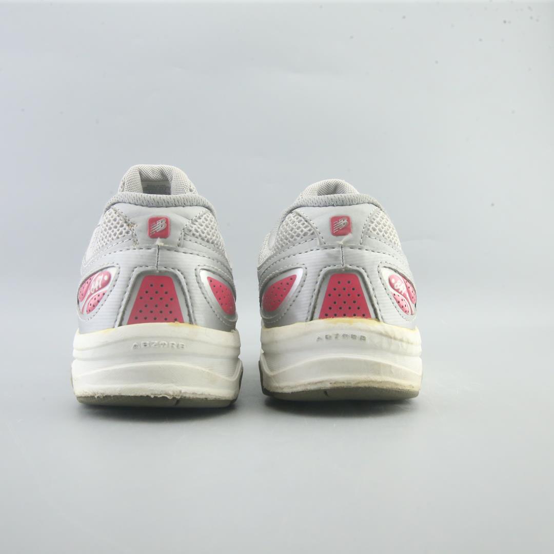 NEW BALANCE 847