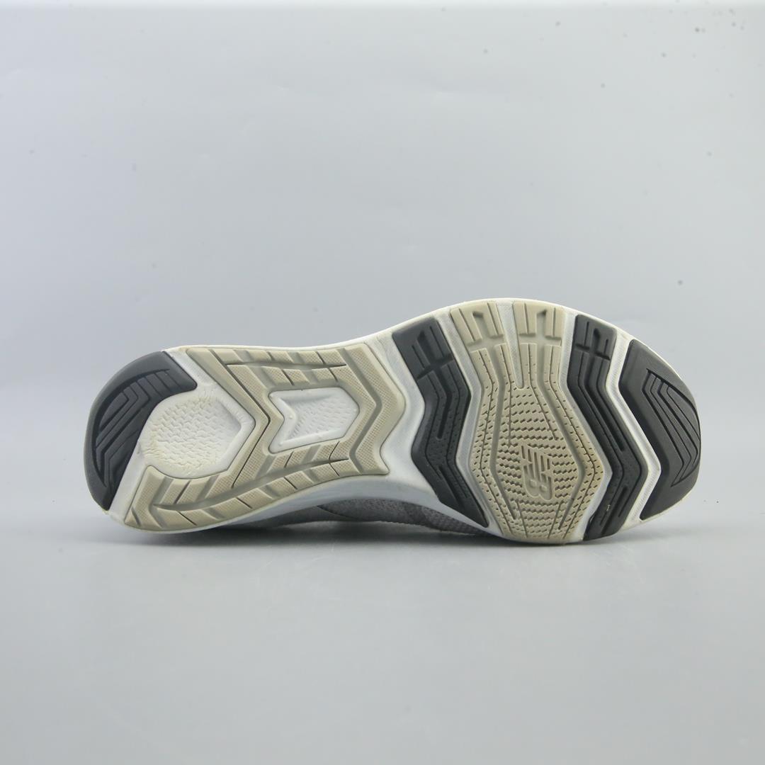 NEW BALANCE FUELCORE NERGIZE V1
