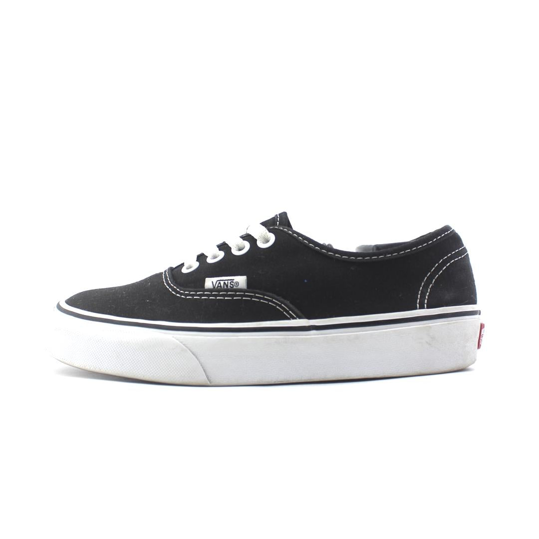 VANS AUTHENTIC