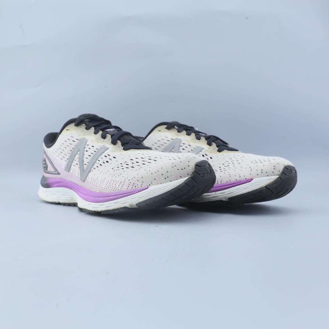 NEW BALANCE 880 V9