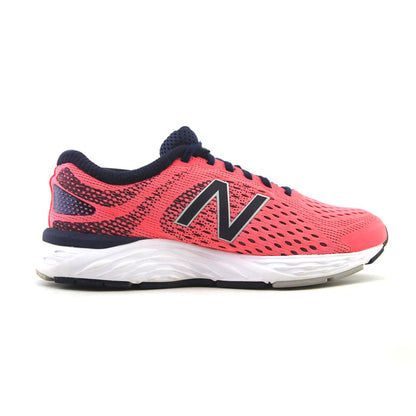 NEW BALANCE 680V6