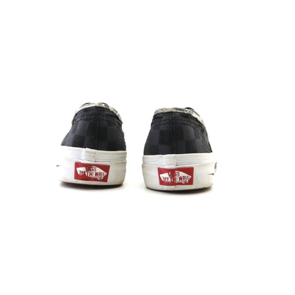 VANS AUTHENTIC