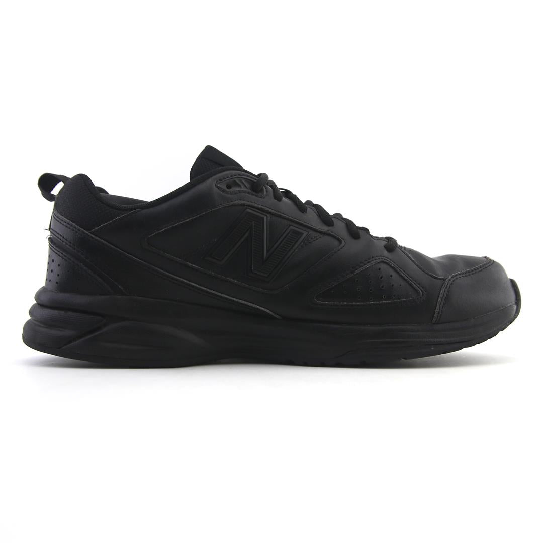 NEW BALANCE 623 V3
