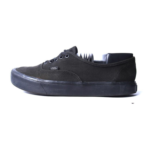 VANS AUTHENTIC UC