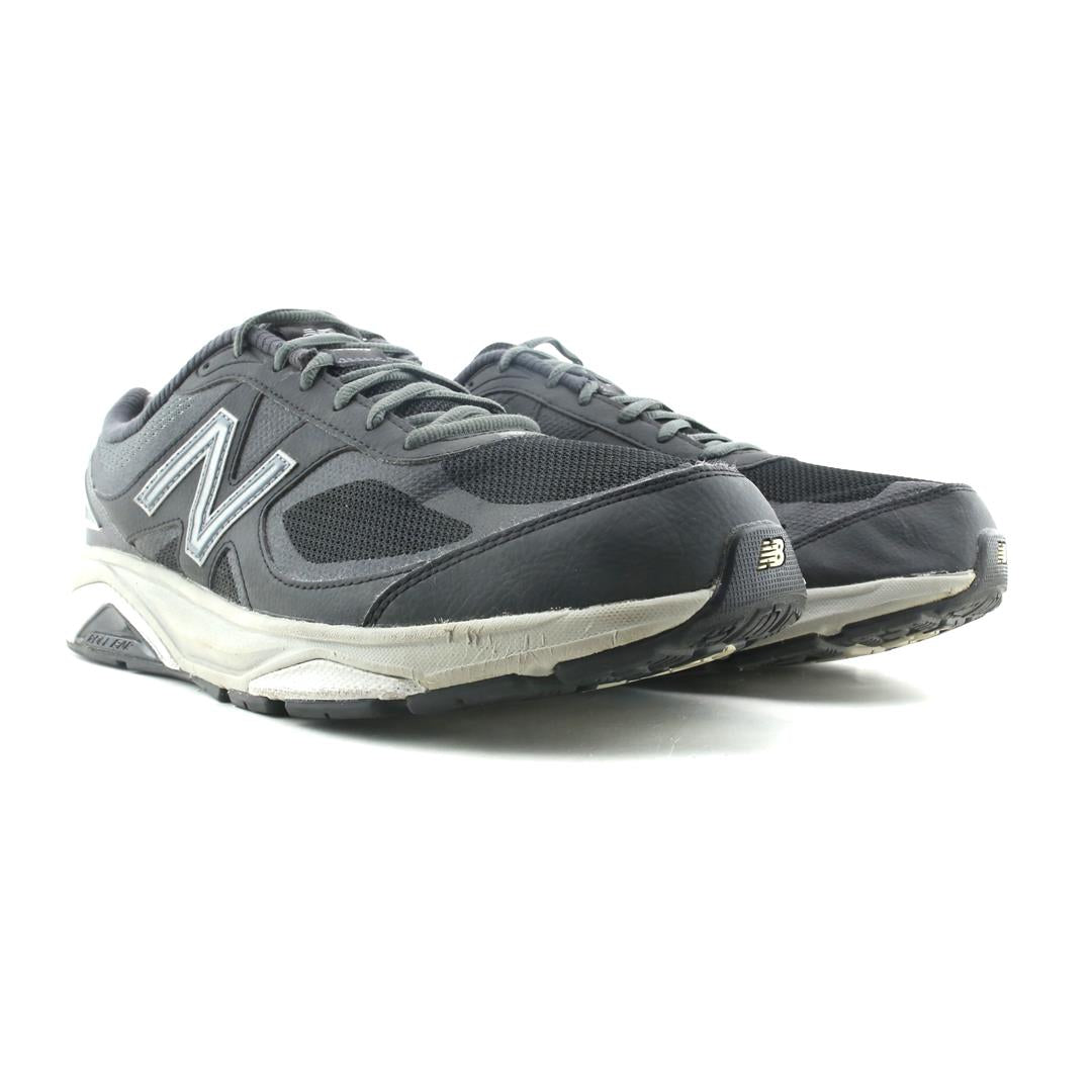 NEW BALANCE 1540 V3