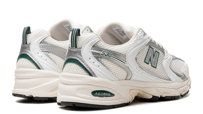 New Balance 530 Sea Salt Marsh Green
