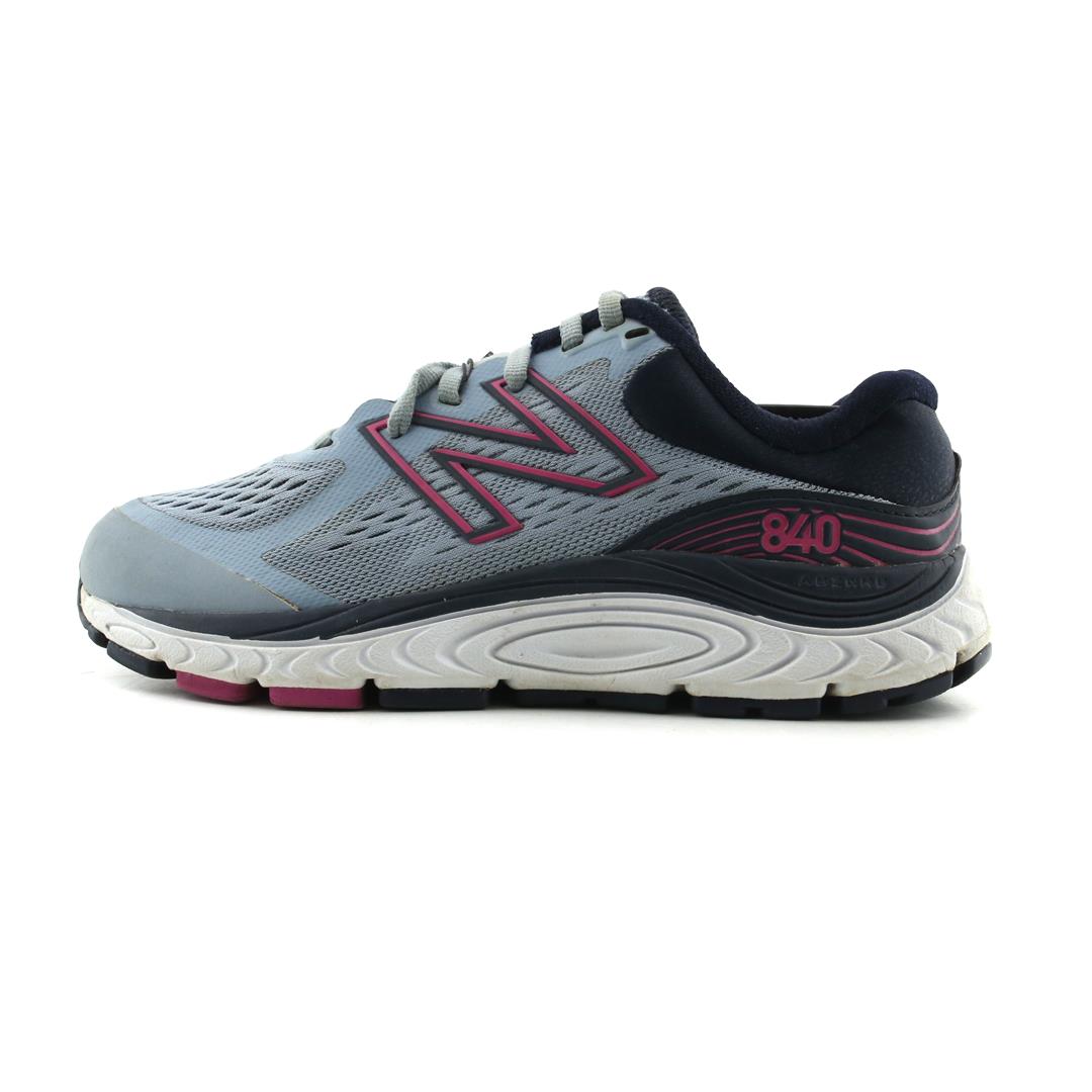 NEW BALANCE 840V5