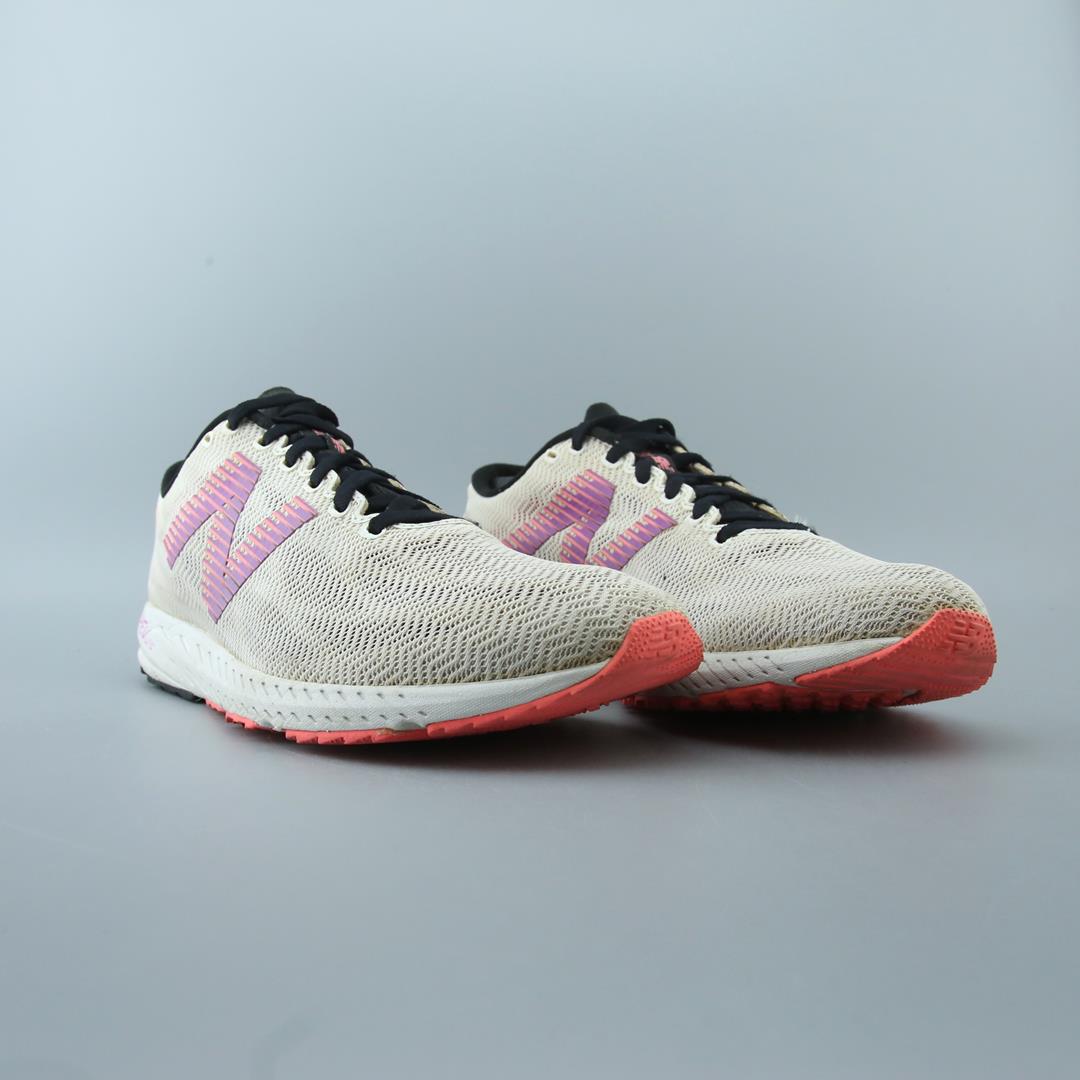 NEW BALANCE 1400V6